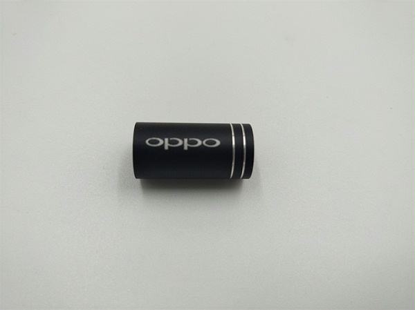 光纤激光打标OPPO商标五金手机配件